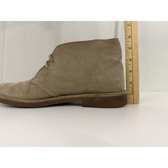 Clarks Suede Chukka Boots  Beige Taupe Men’s 12 M Lace Up Boots Light Academia main image 11